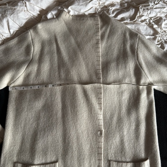 Schweitzer 100% Cashmere cardigan- thick Cream M - Picture 5 of 8